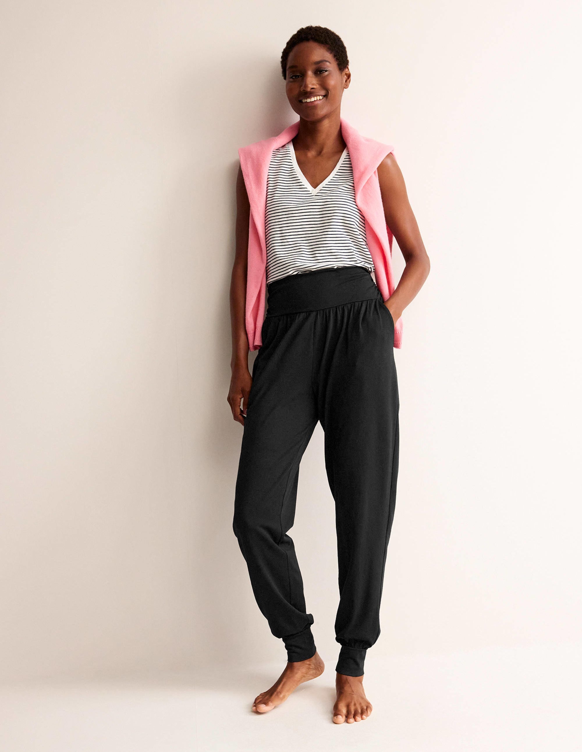 Hareem Jersey Sweatpants-Black - Image 1