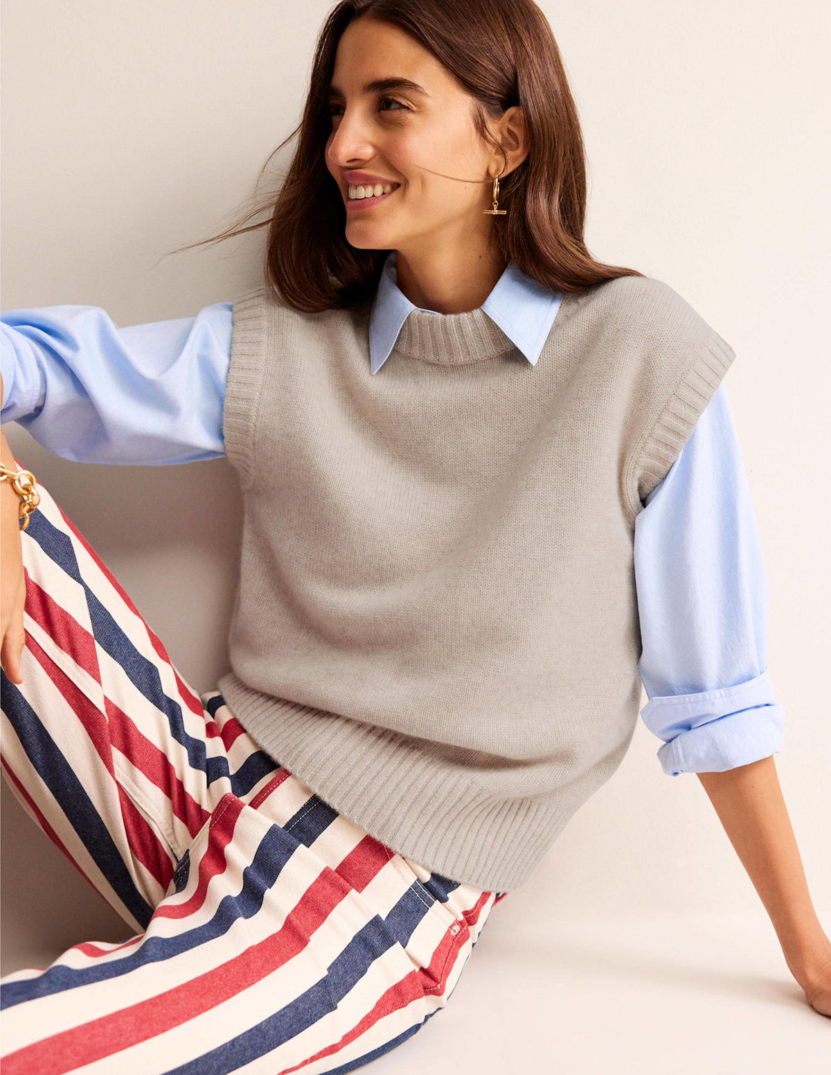 Chunky Cashmere Crew Neck Vest-Oatmeal-4