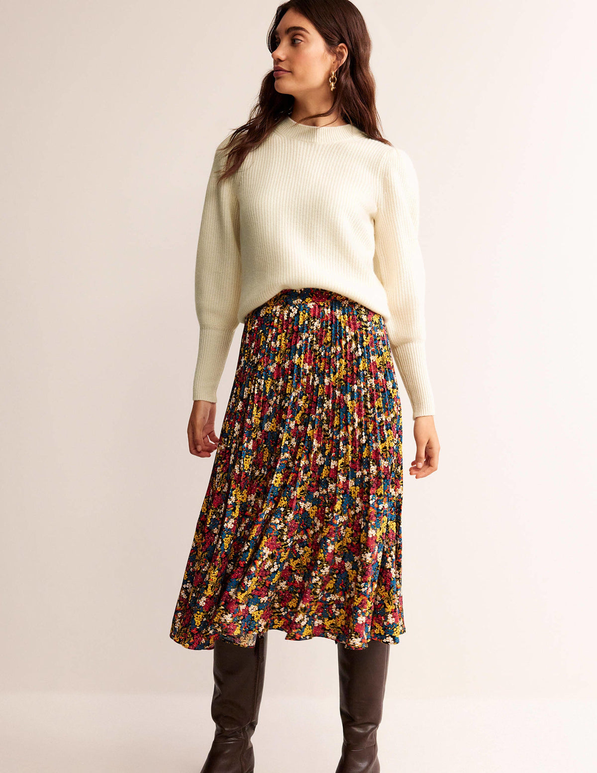 Key Hole Cashmere Sweater-Warm Ivory-4