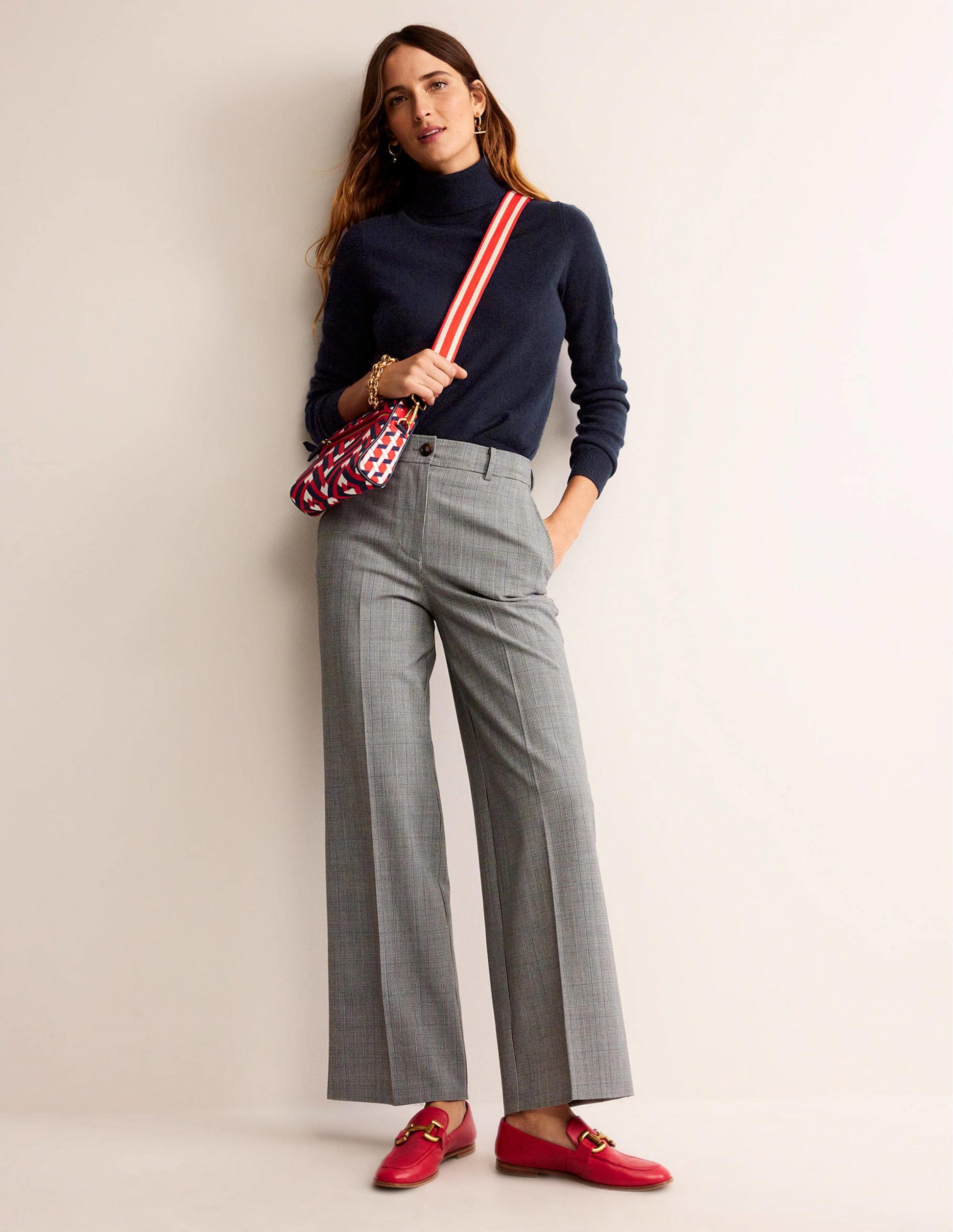 Eva Cashmere Sweater-Navy-4