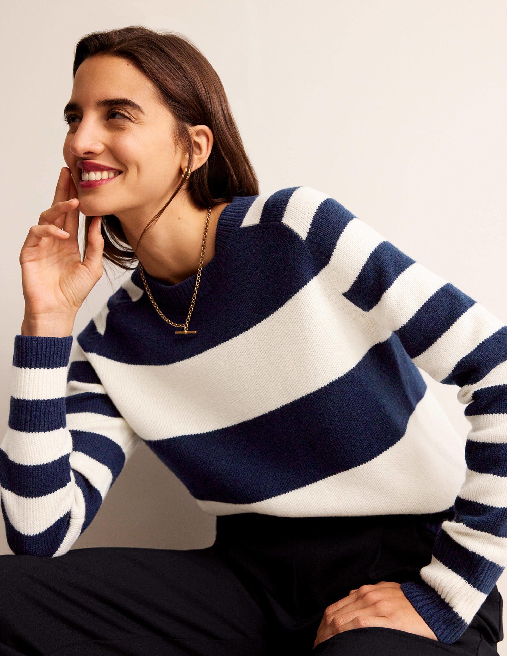 Olivia Merino Sweater-Navy and Ivory-1