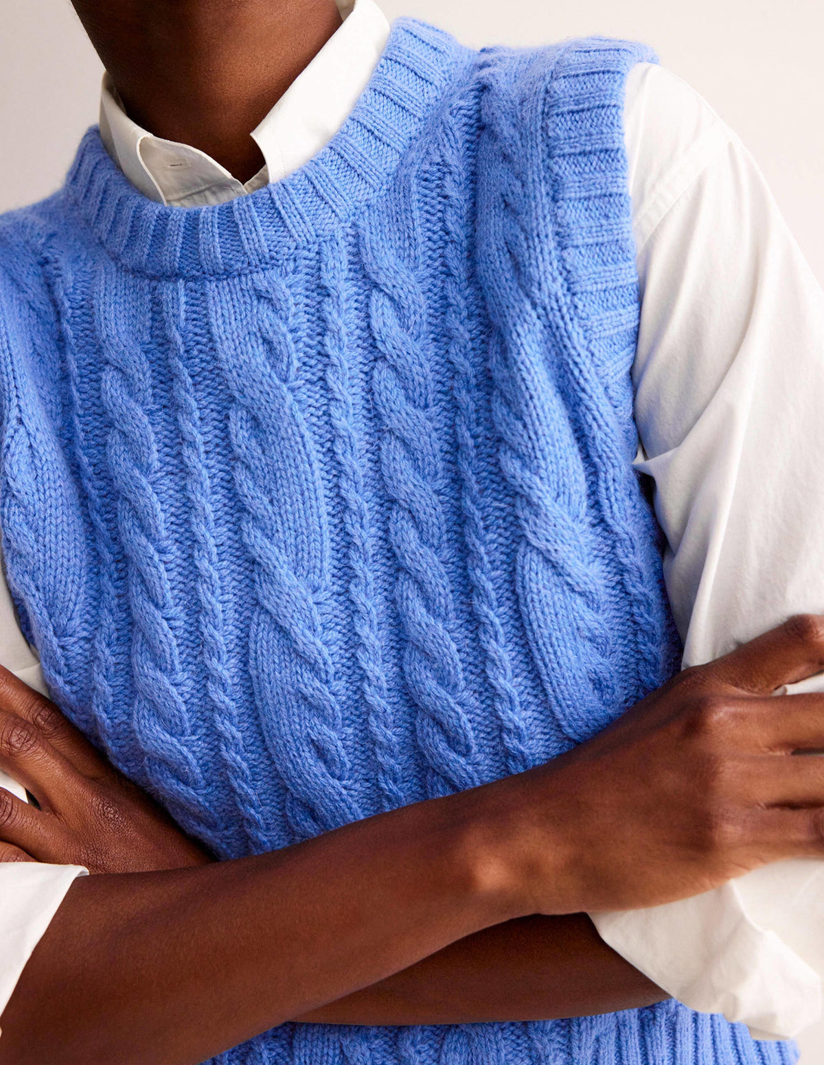 Cable Crew Neck Sweater Vest-Bright Cobalt-2