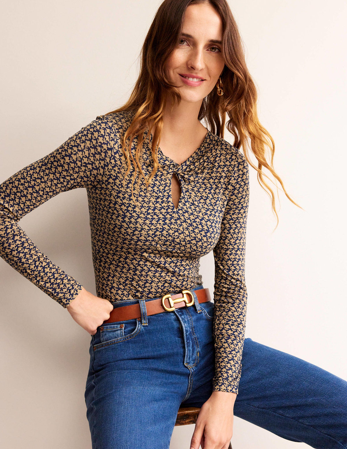 Knot Front Jersey Top-Camel, Lily Sprig - Image 4