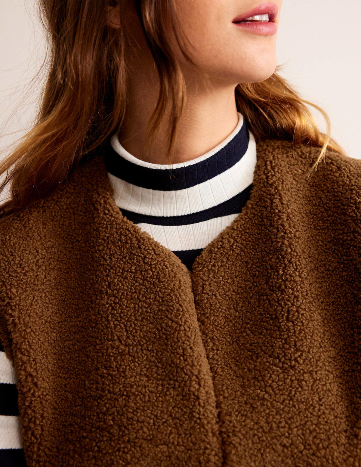 Teddy Vest-Raw Umber - Image 2