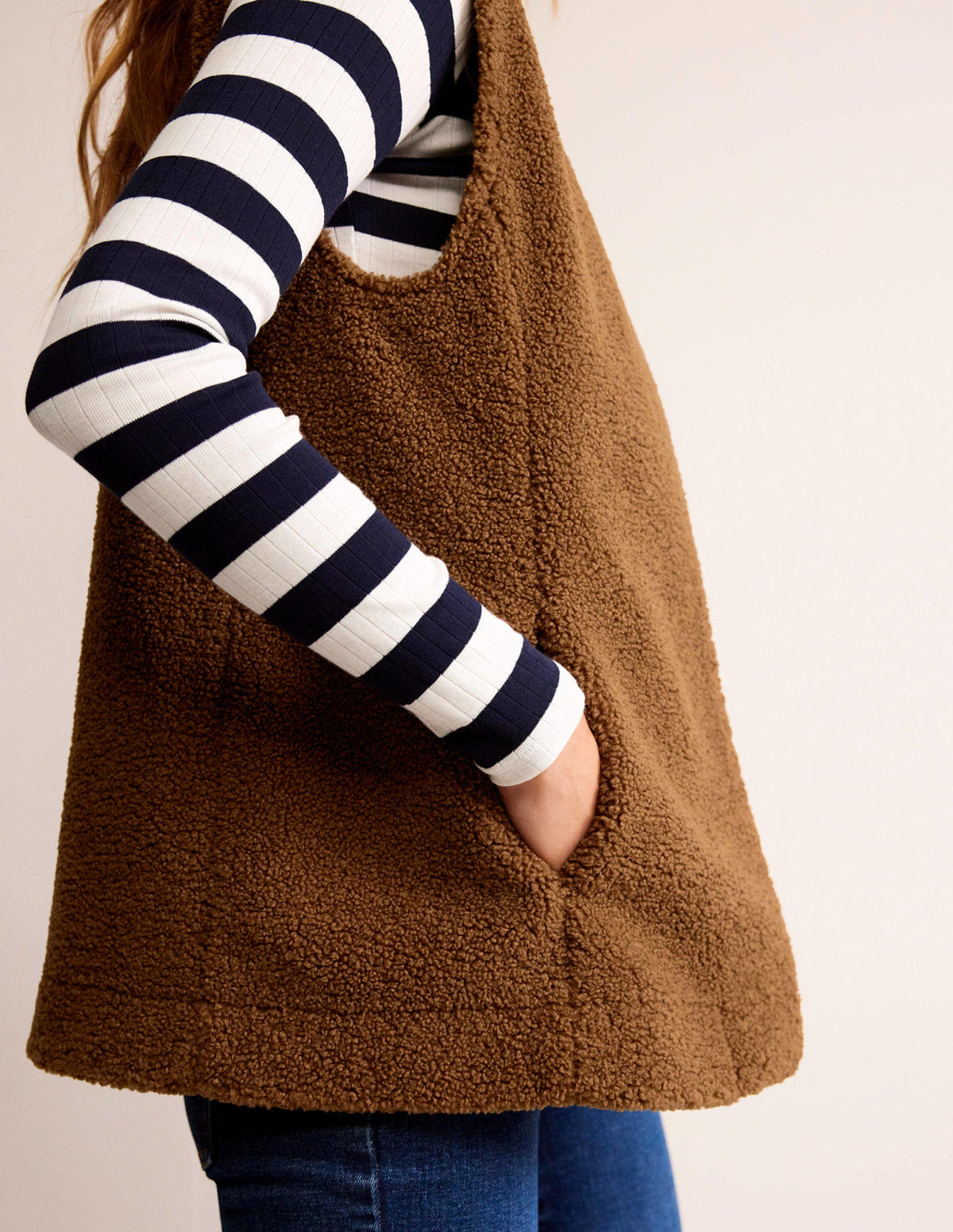 Teddy Vest-Raw Umber - Image 4