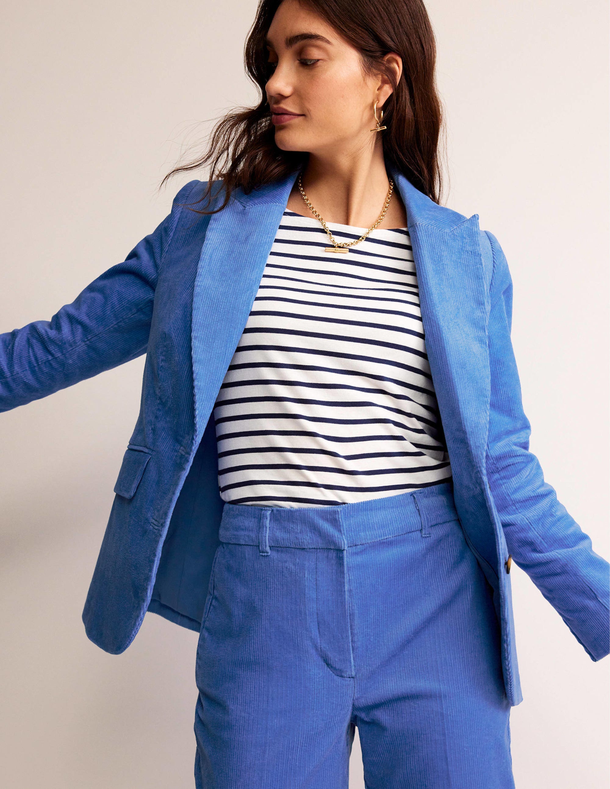 The Marylebone Cord Blazer-Marina - Image 4