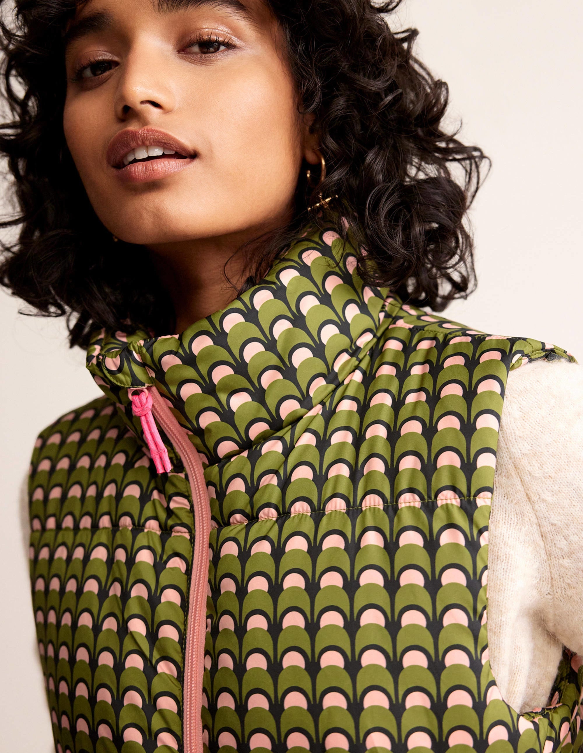 Fife Quilted Vest-Chalky Pink, Geo Charm - Image 2