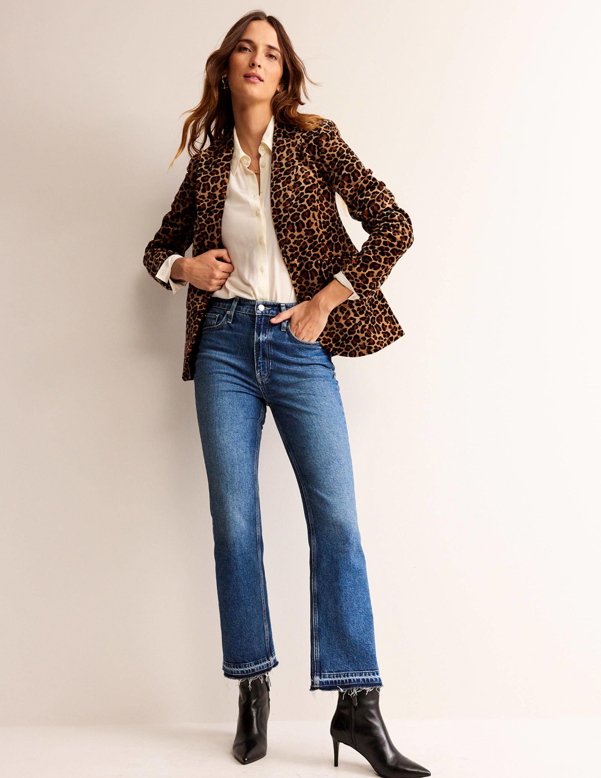 Marylebone Velvet Blazer-Leopard - Image 4