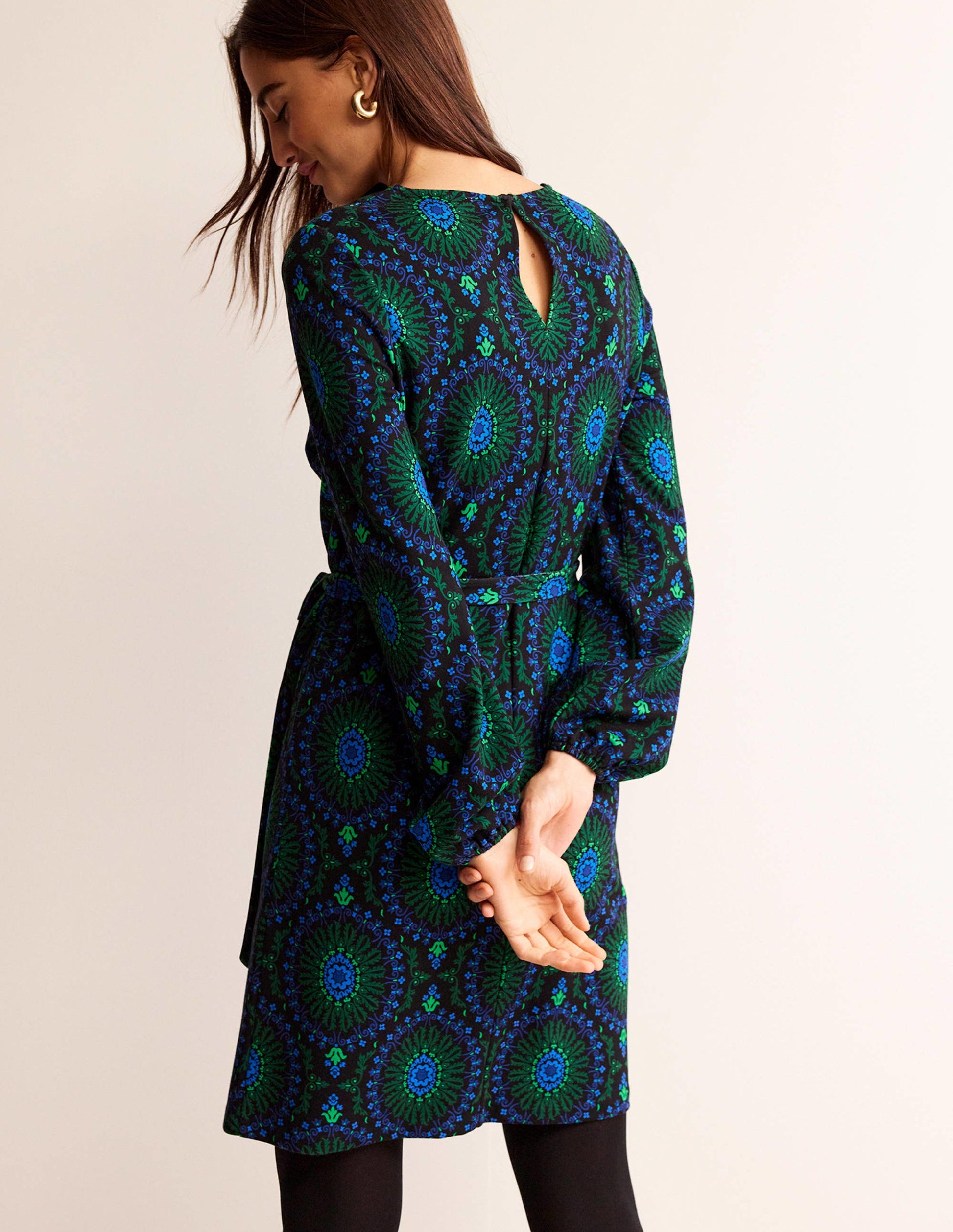 Violet Ponte Shift Dress-Black, Artizian Geo-3