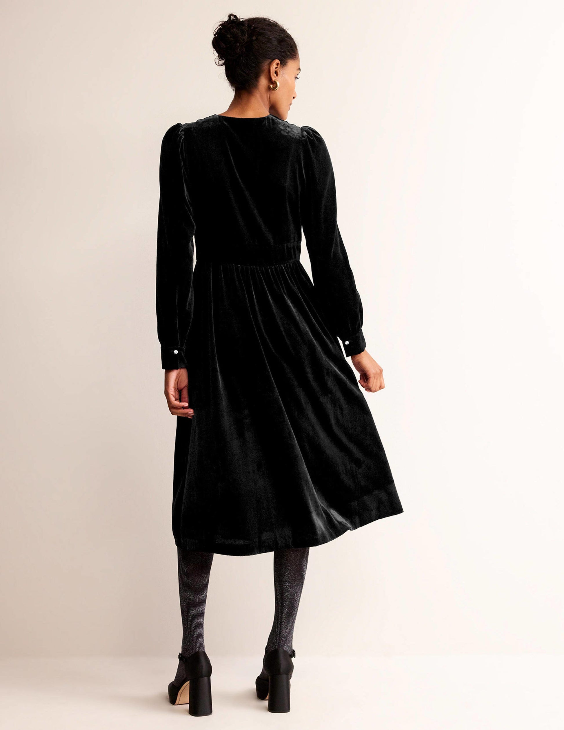 Elise Velvet Jewel Midi Dress-Black-3