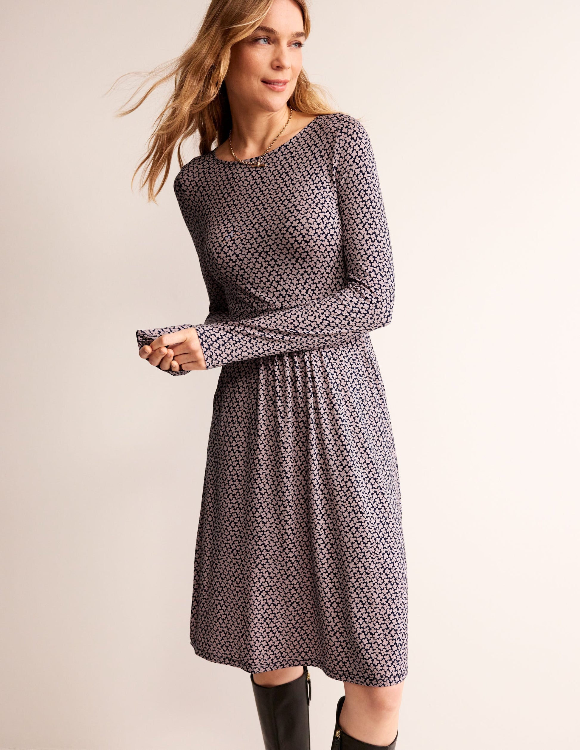 Abigail Jersey Dress-Milkshake, Daisy Bud-4