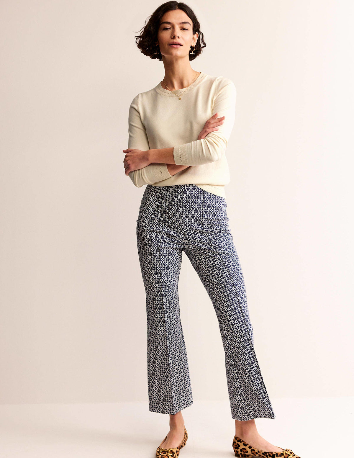 Catriona Cotton Crew Jumper-Warm Ivory - Image 4