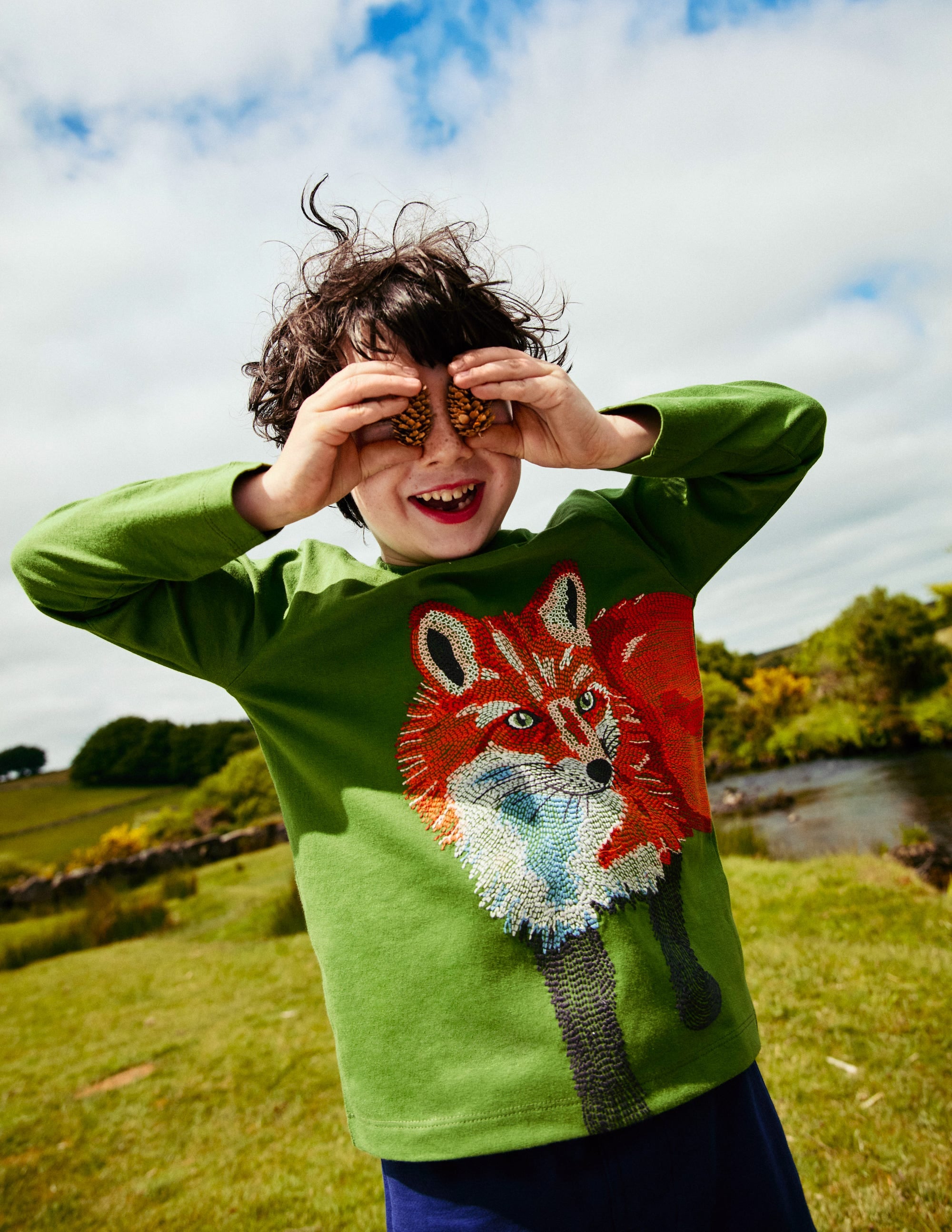 Superstitch T-shirt-Leaf Green Fox - Image 4