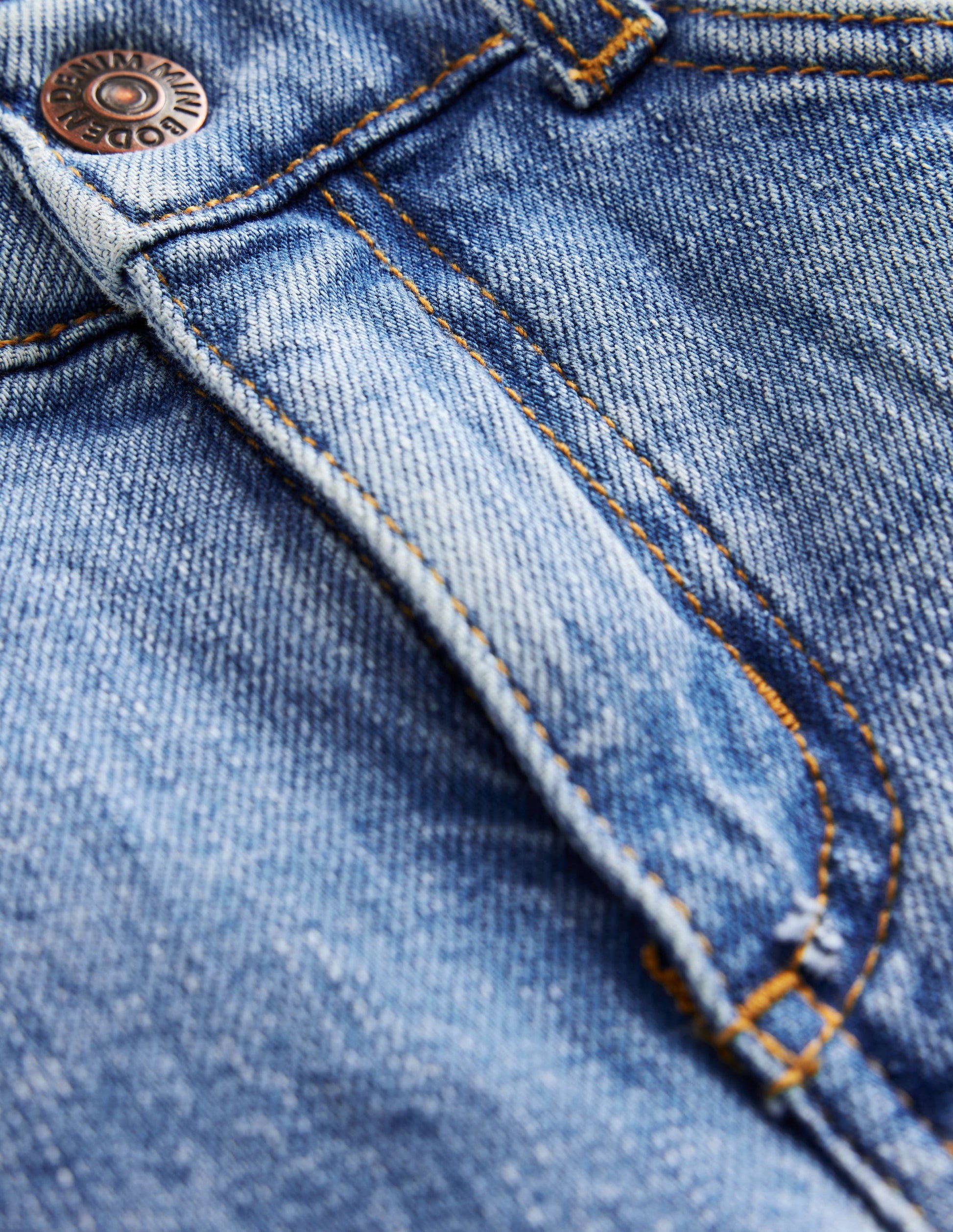 Everyday Straight Jeans-Mid Wash Denim-3