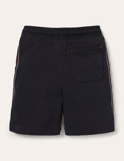 Essential Sweatshorts-Black-2