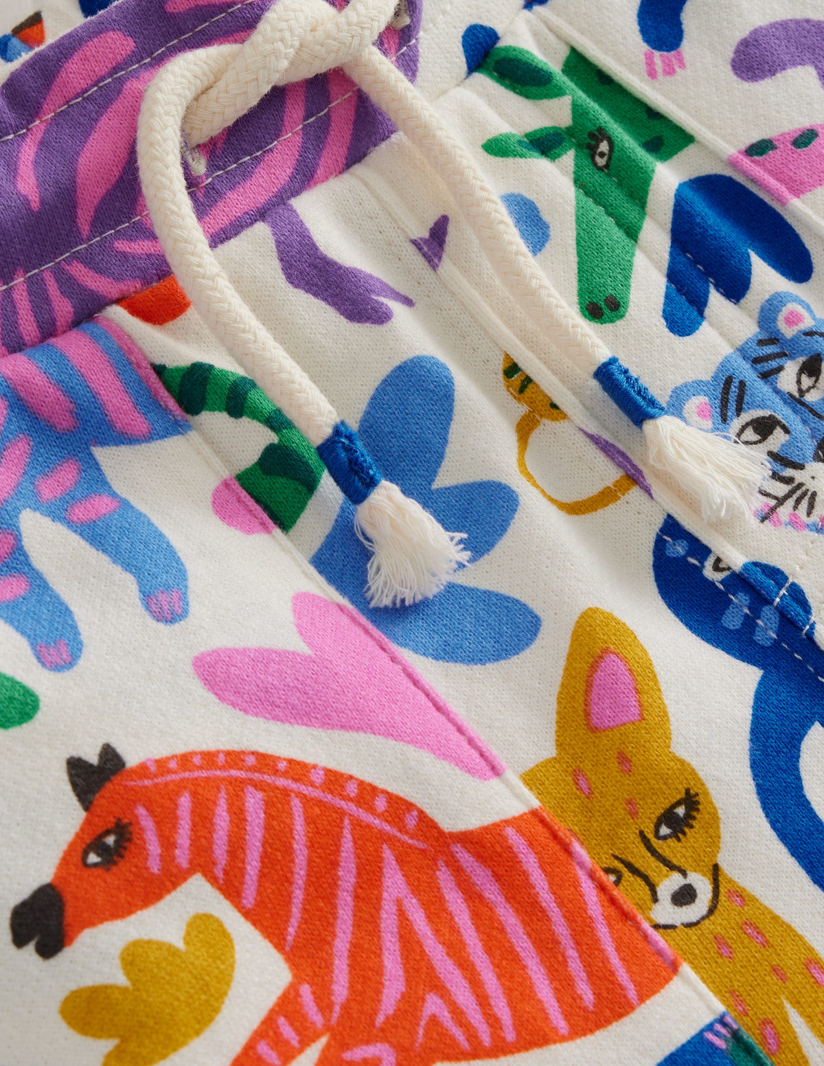 Printed Sweatshorts-Multi Safari Friends-3