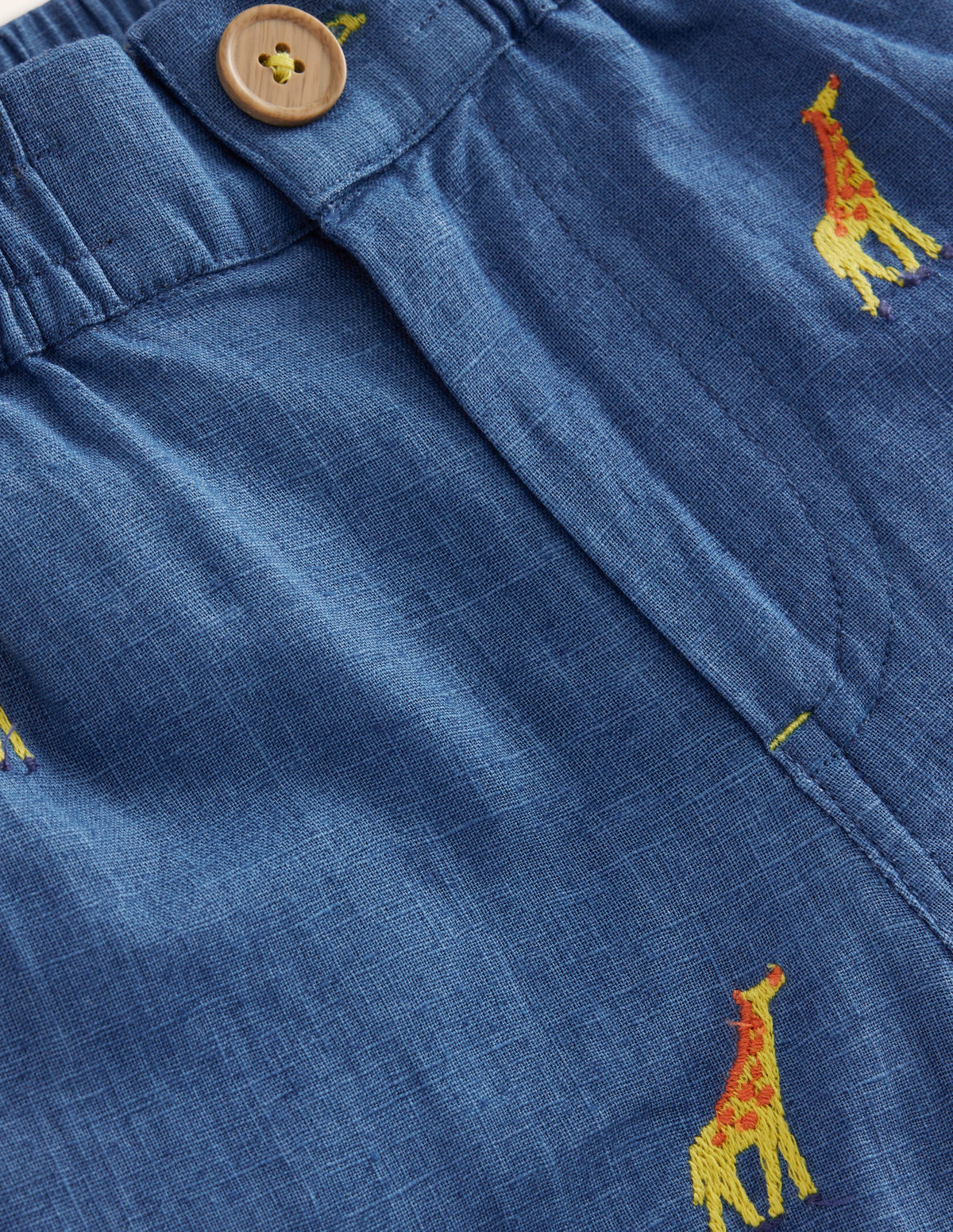 Smart Roll Up Shorts-Chambray Giraffe Embroidery-3