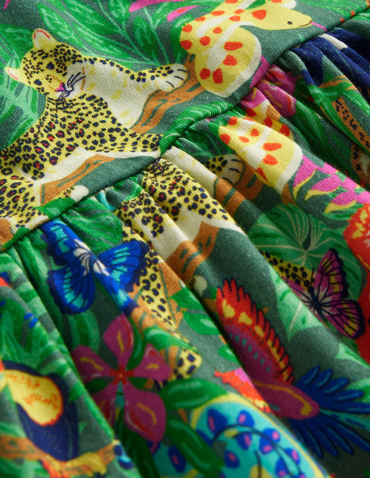Short-sleeved Fun Jersey Dress-Spruce Green Rainforest - Image 3