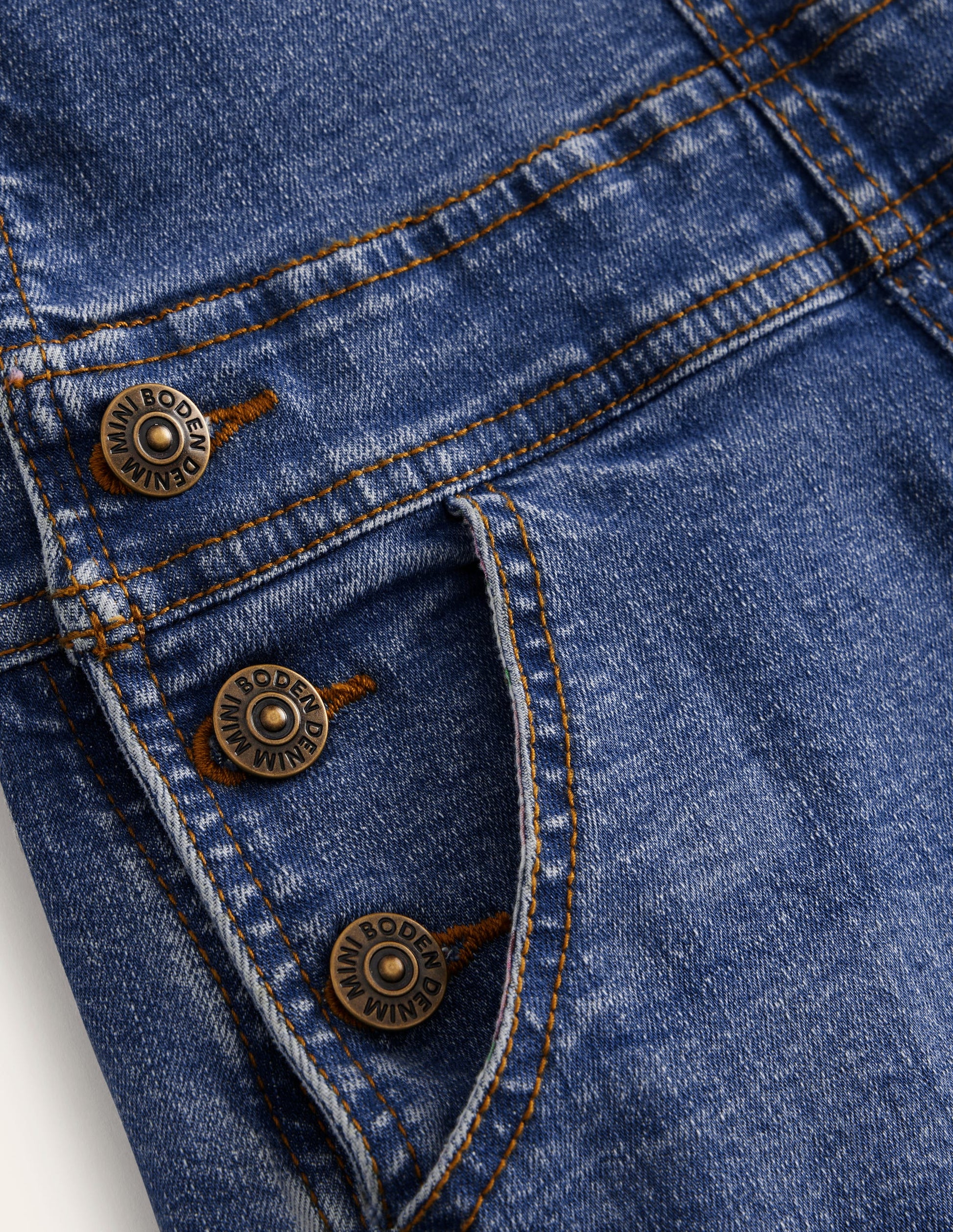 Heart Pocket Short Overalls-Mid Vintage Denim-3