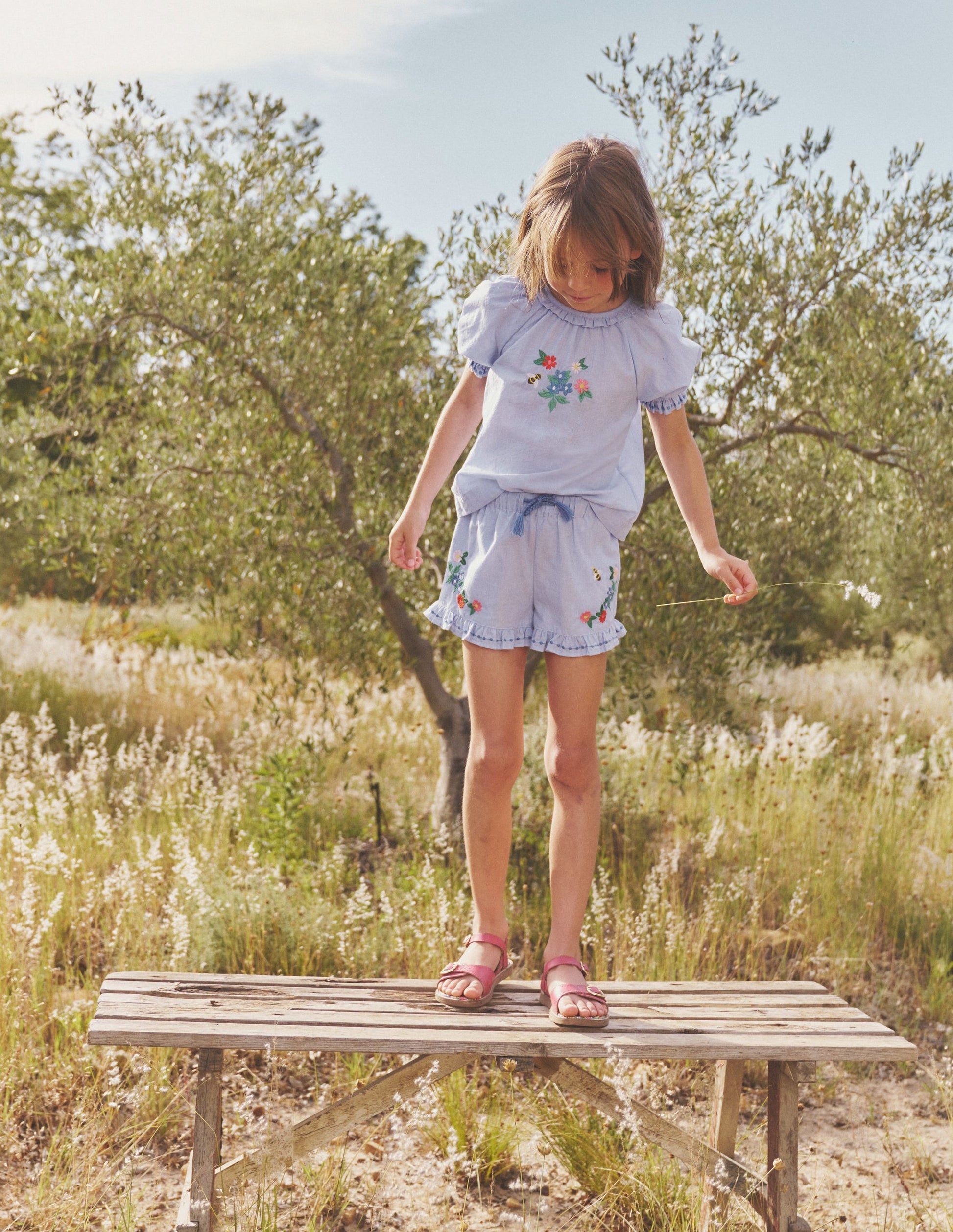 Frill Hem Woven Shorts-End on End Embroidery-4