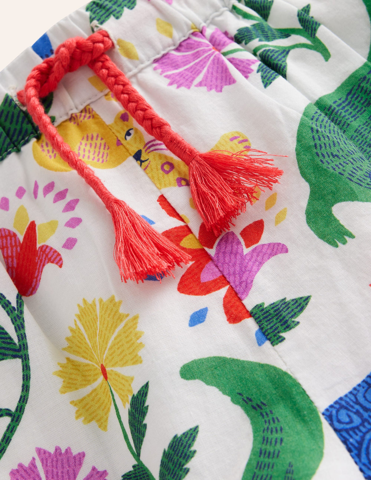Frill Hem Woven Shorts-Multi Safari Floral - Image 3