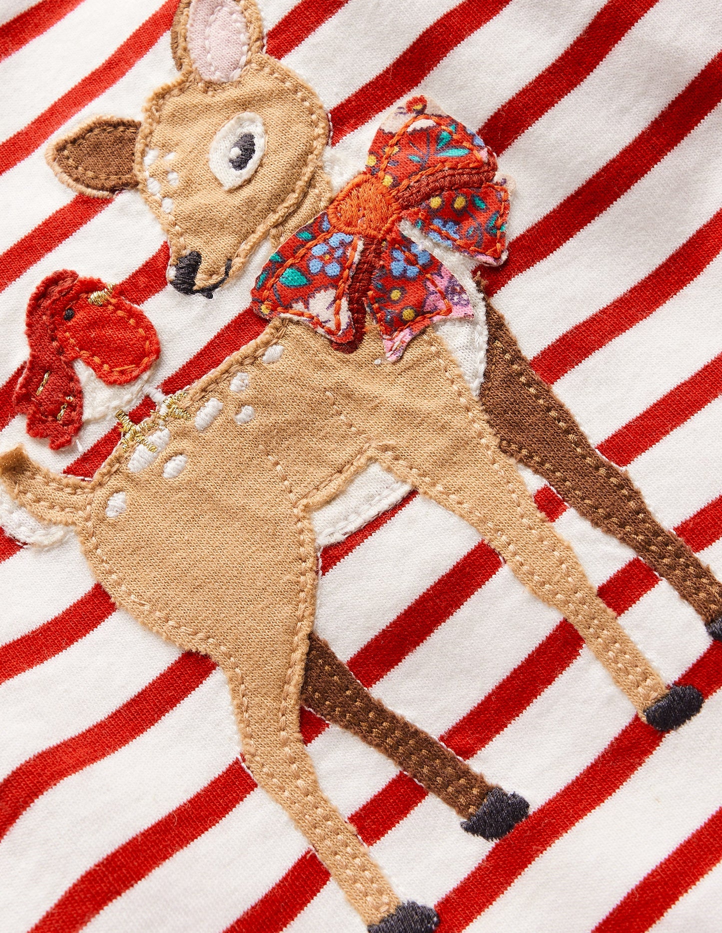 Animal Applique T-shirt-Jewel Red/Ivory Deer