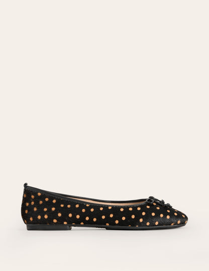 Kitty Flexi Sole Ballet Flats-Black and Camel Spot