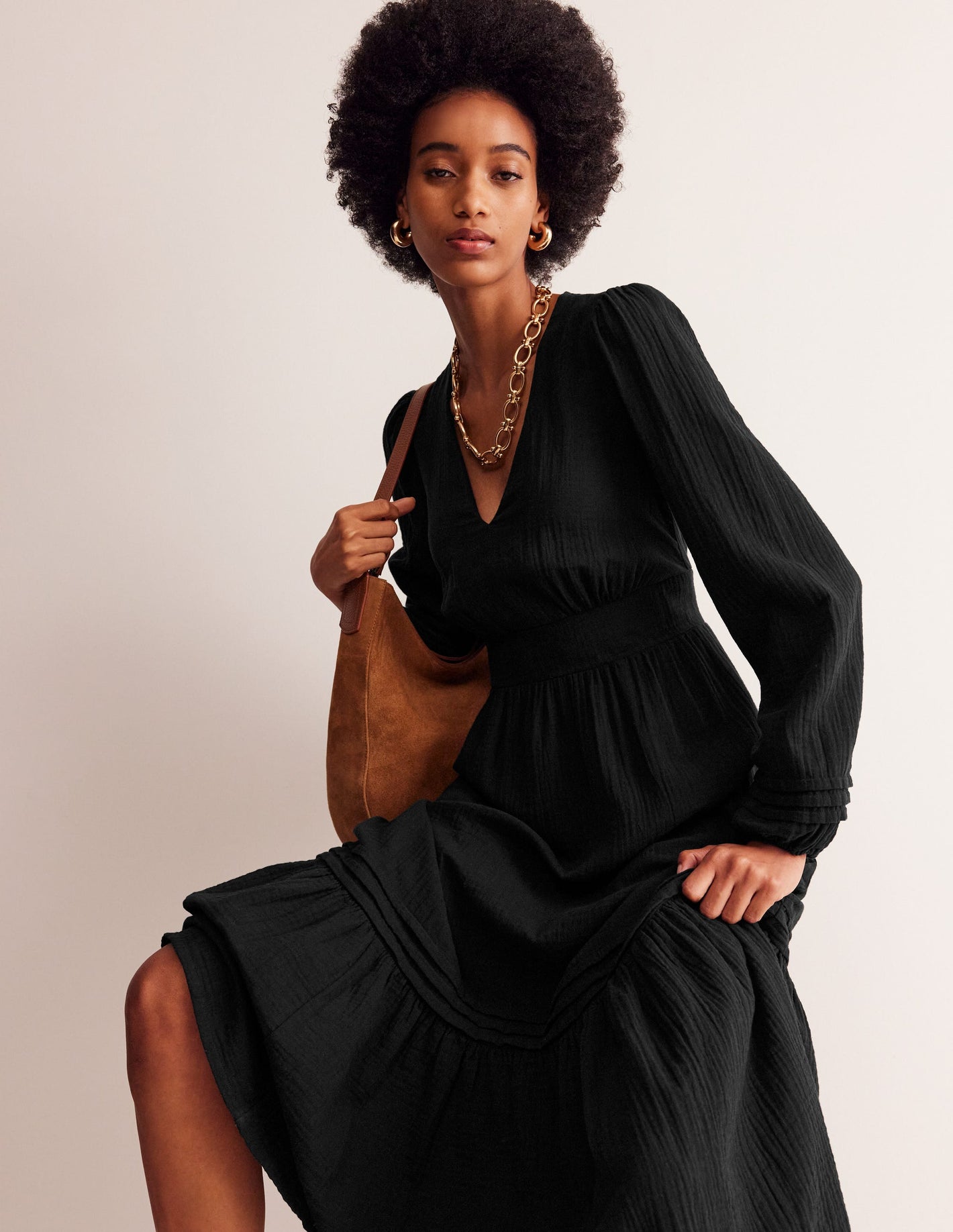 Eve Sleeved Double Cloth Dress-Black