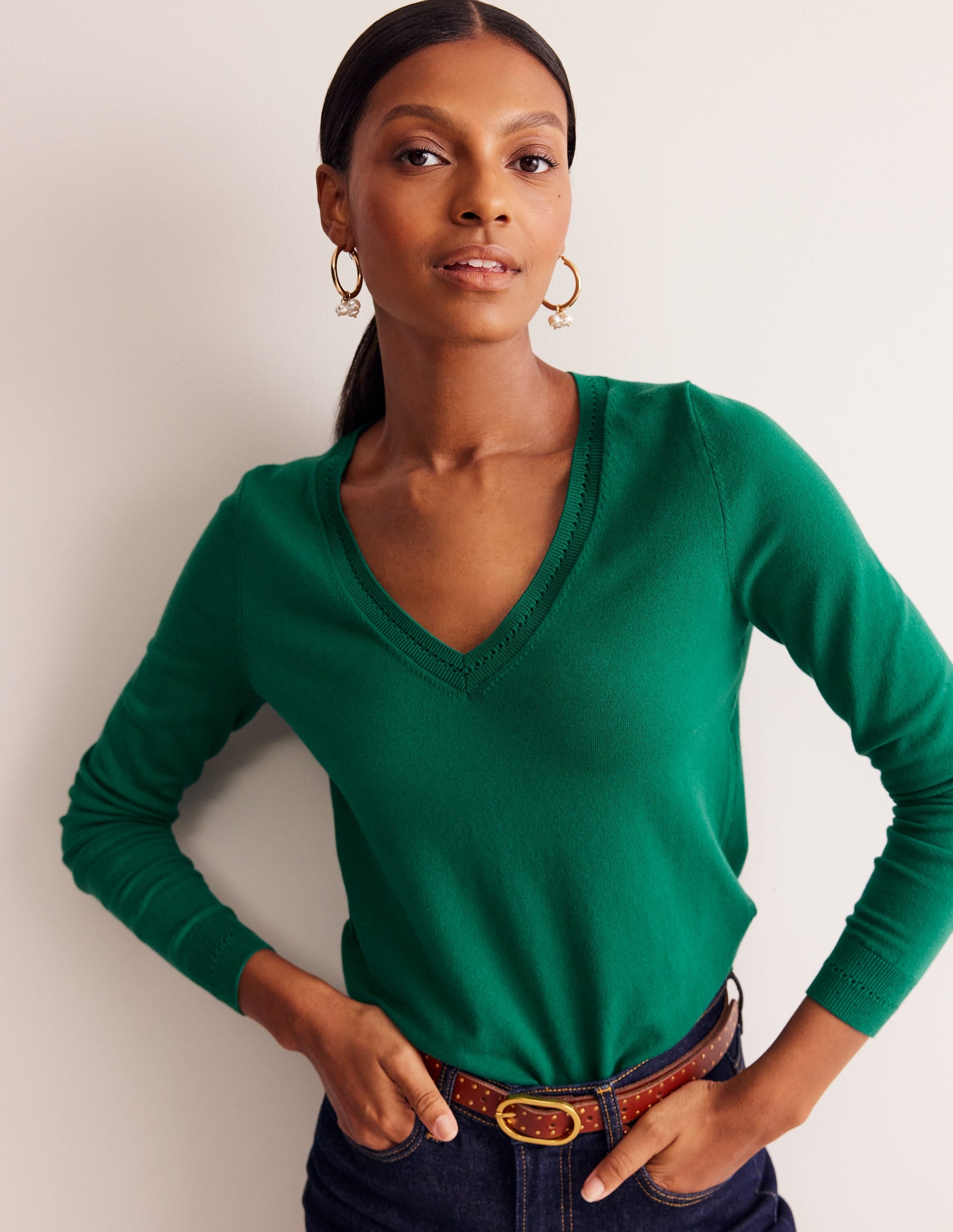 Catriona Cotton V-Neck Jumper-Malachite Green - Image 1