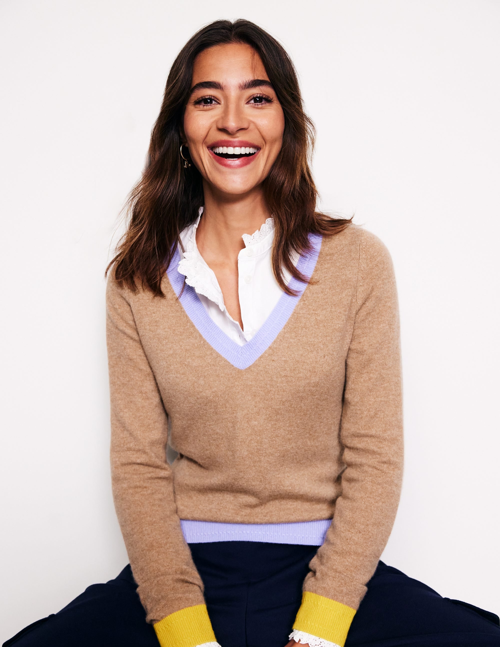 Eva Cashmere V-Neck Sweater-Camel Melange Colour Block - Image 1