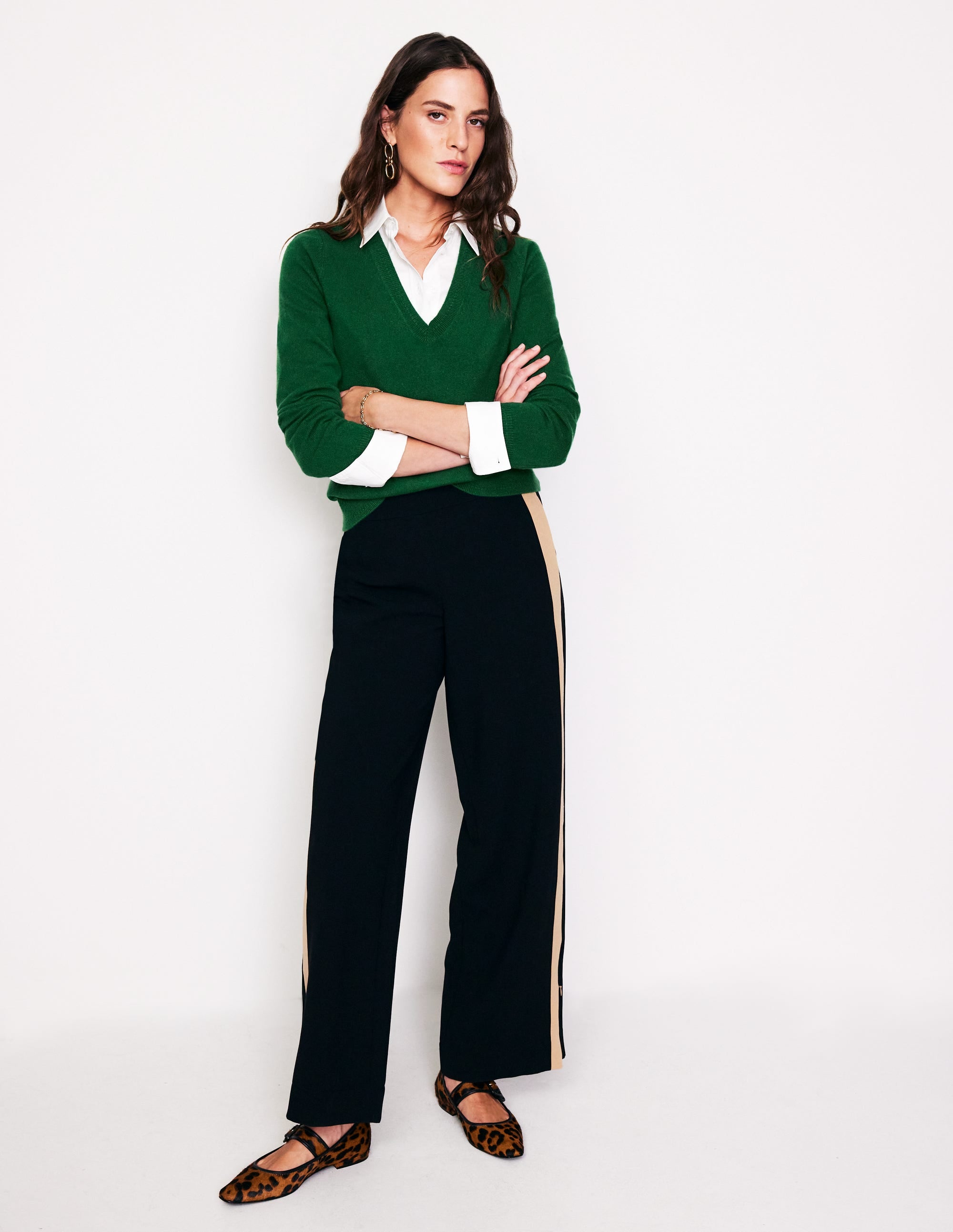 Eva Cashmere V-Neck Sweater-Pine Green - Image 4