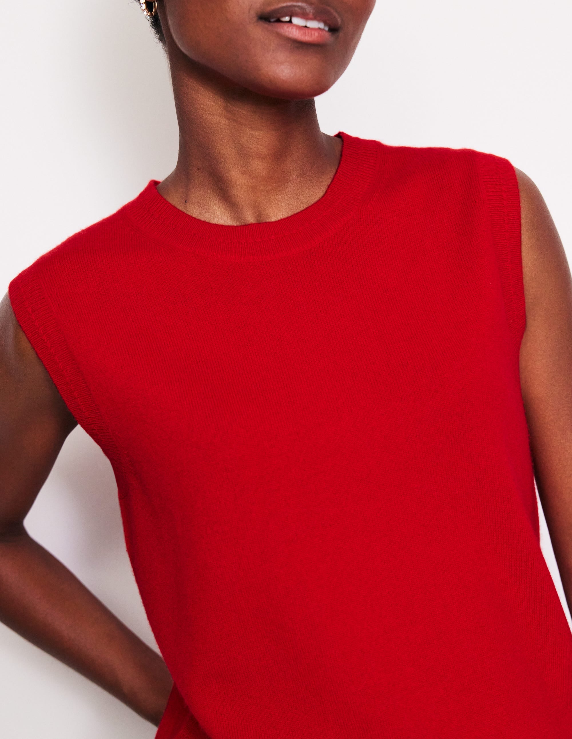 Eva Cashmere Vest-Rouge Red - Image 2