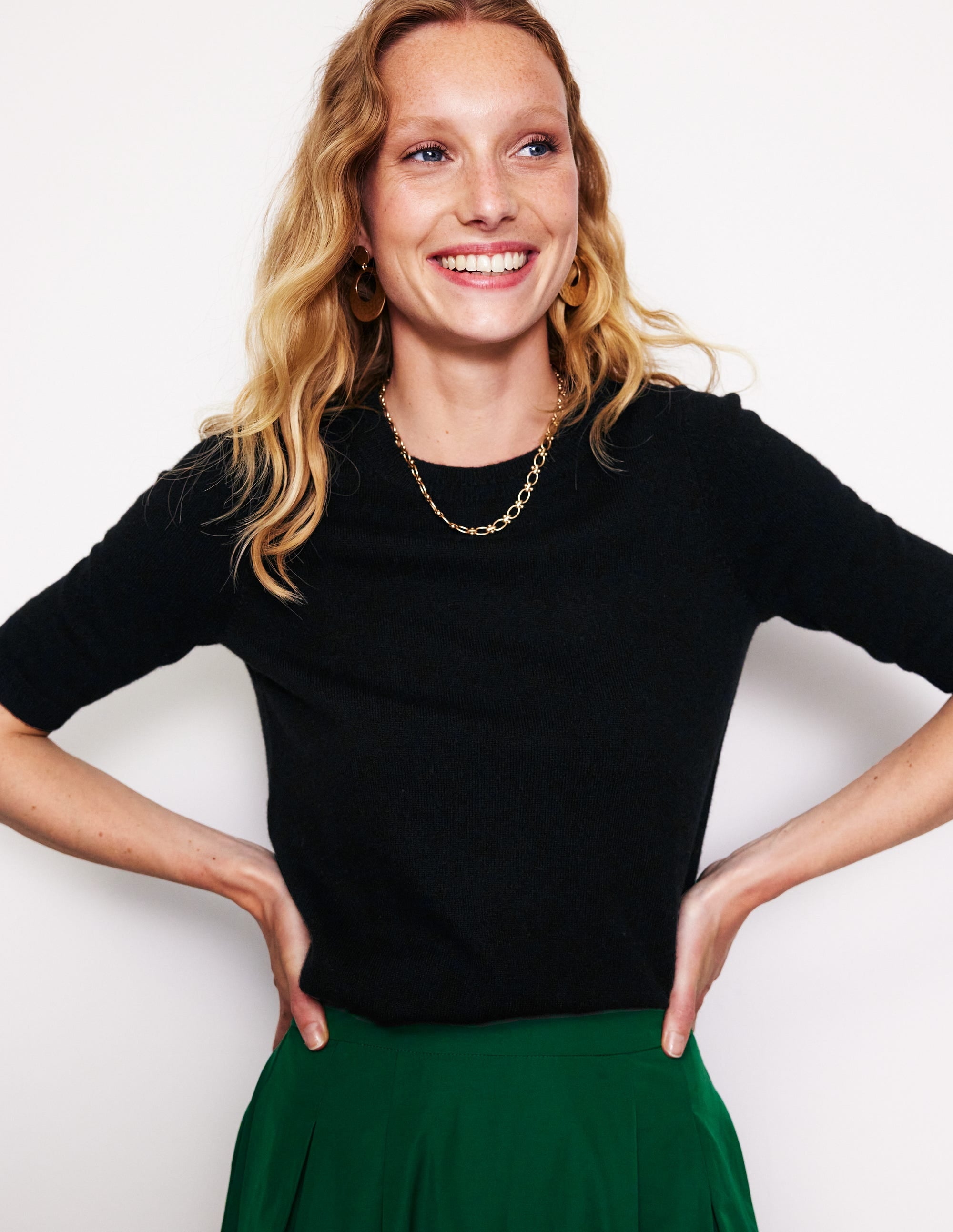 Eva Cashmere T-Shirt-Black - Image 1
