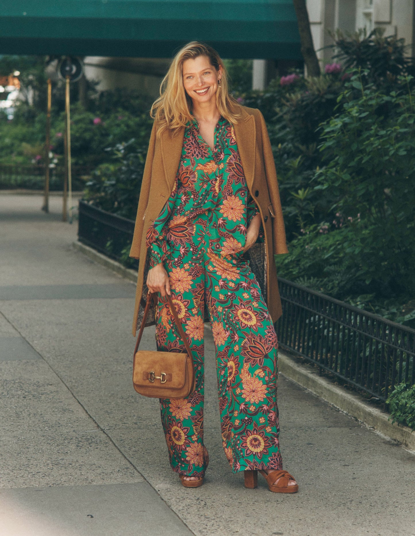 Wide Leg Pull-on Pants-Rich Emerald, Ornate Bud