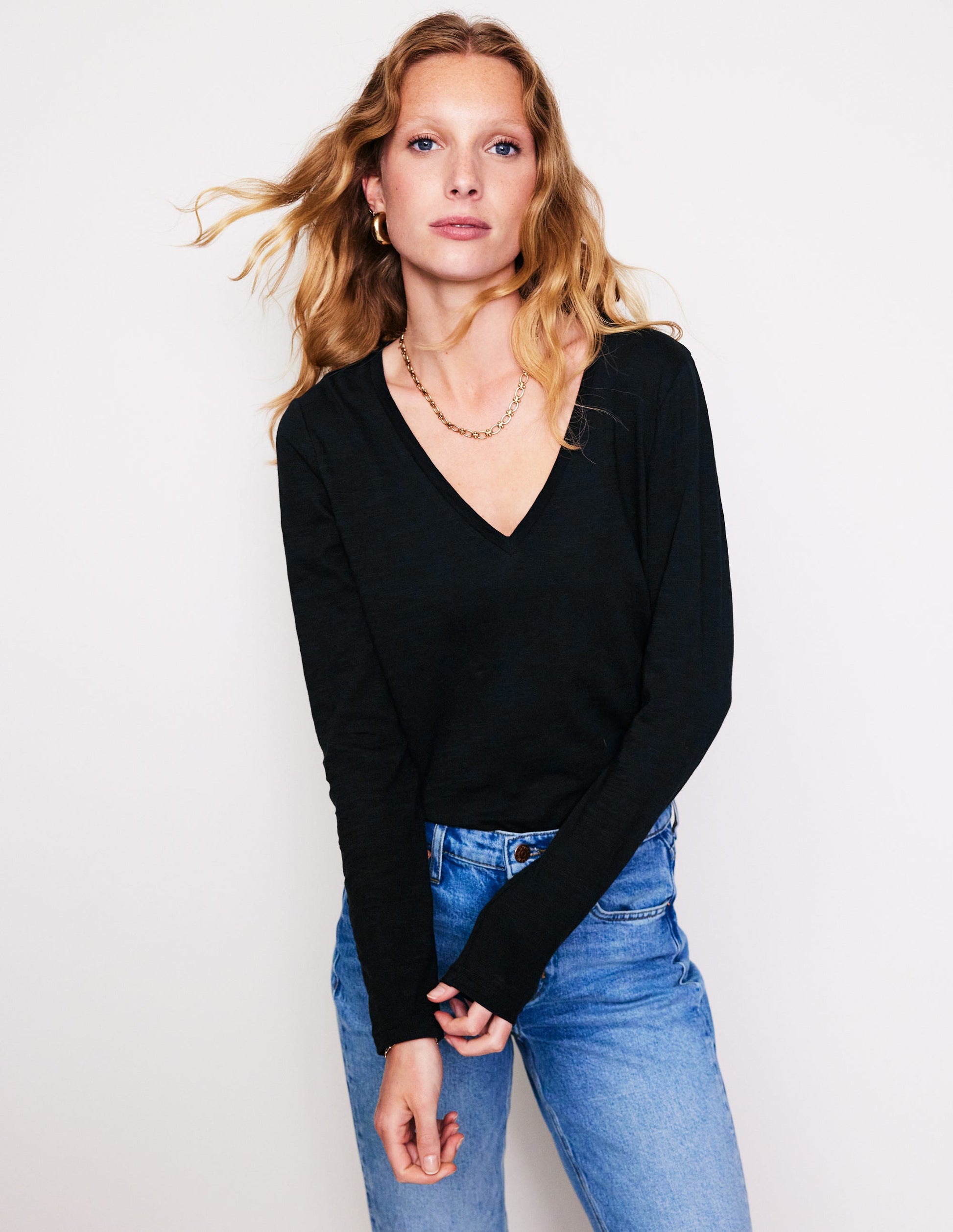 Cotton V-Neck Long Sleeve Top-Black-4