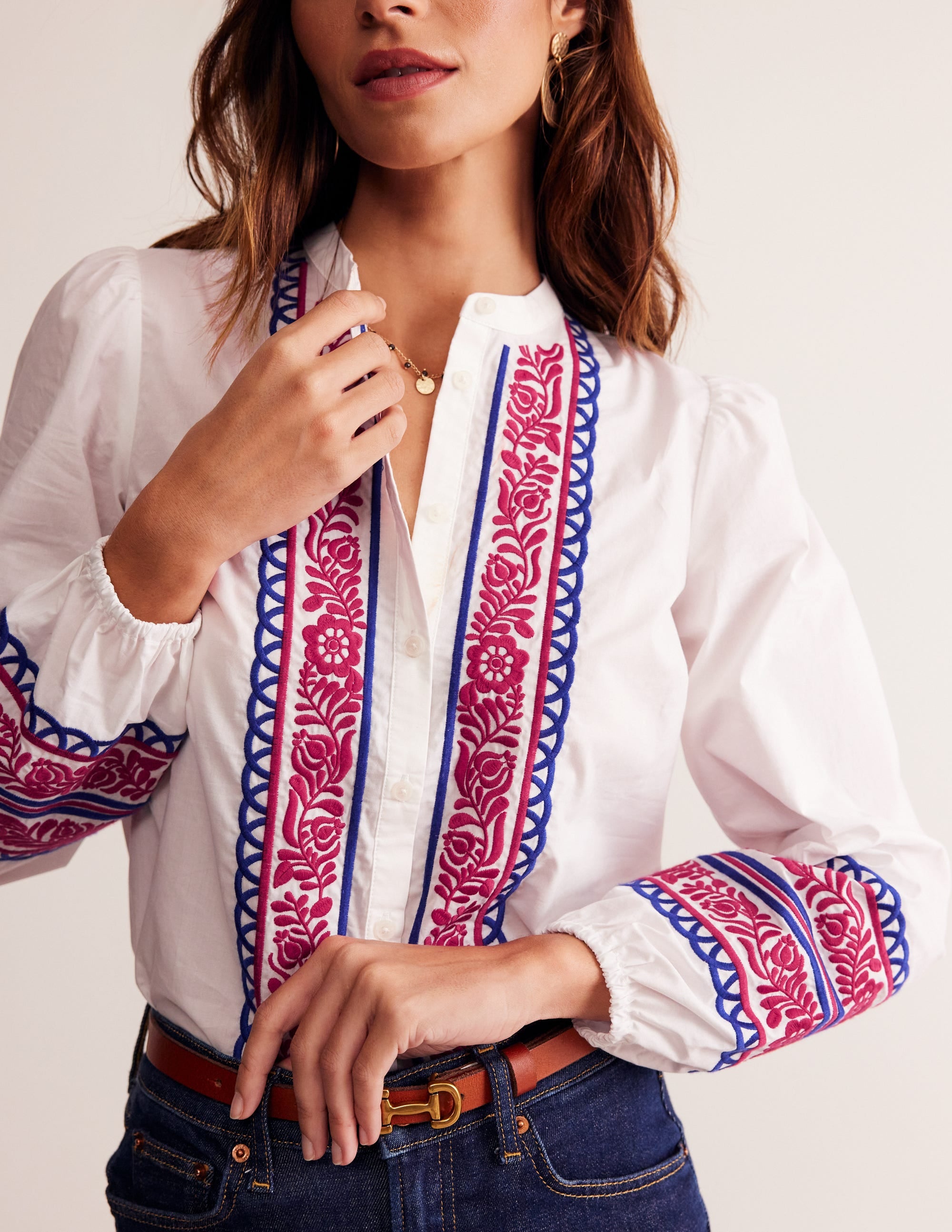 Embroidery Interest Top-White Embroidery - Image 2