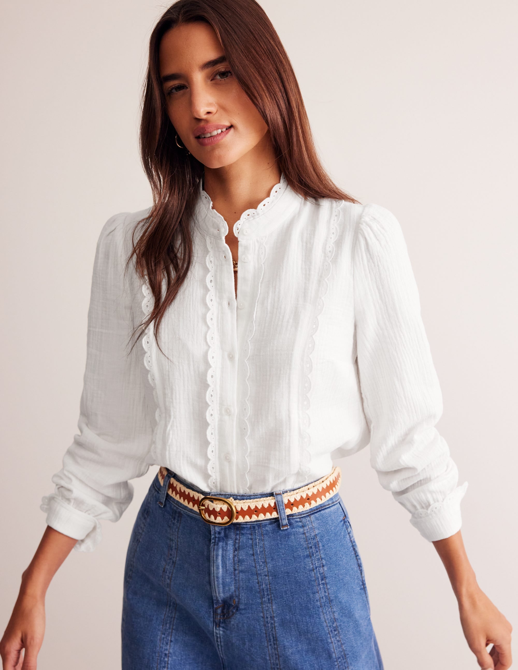 Double Cloth Scallop Blouse-White - Image 1