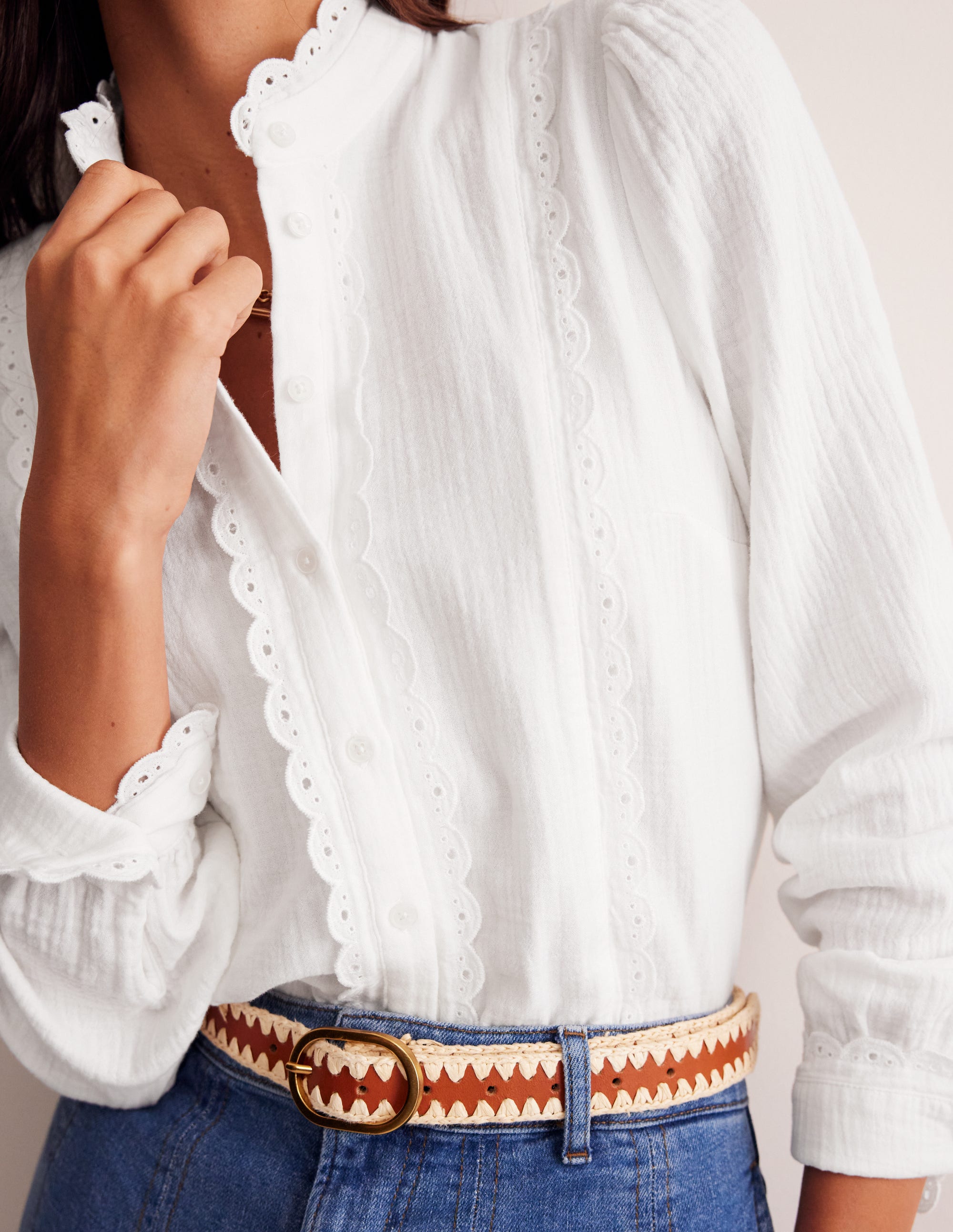 Double Cloth Scallop Blouse-White - Image 2
