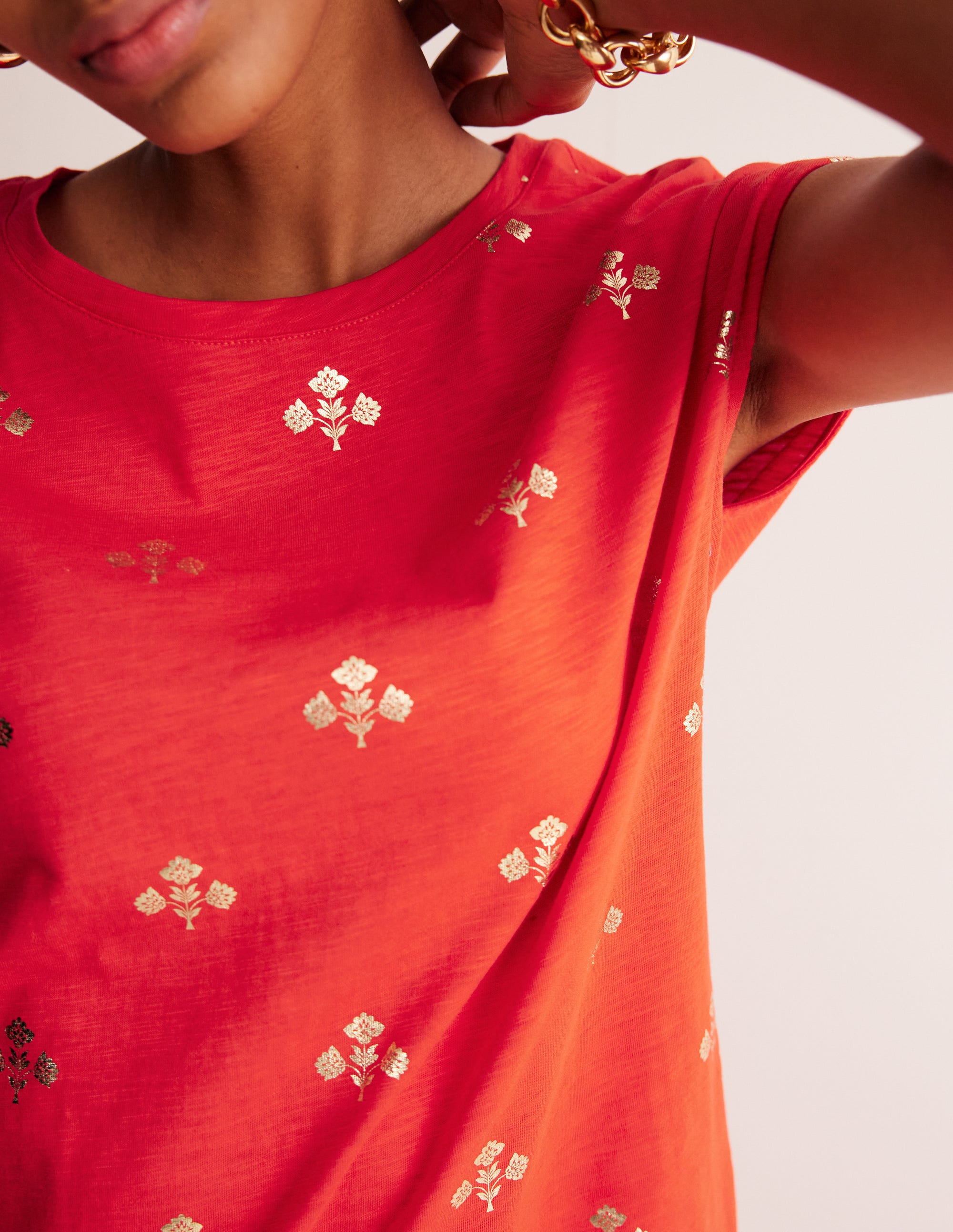Leah Jersey T-shirt Dress-Flame Scarlet, Passion Stem - Image 2