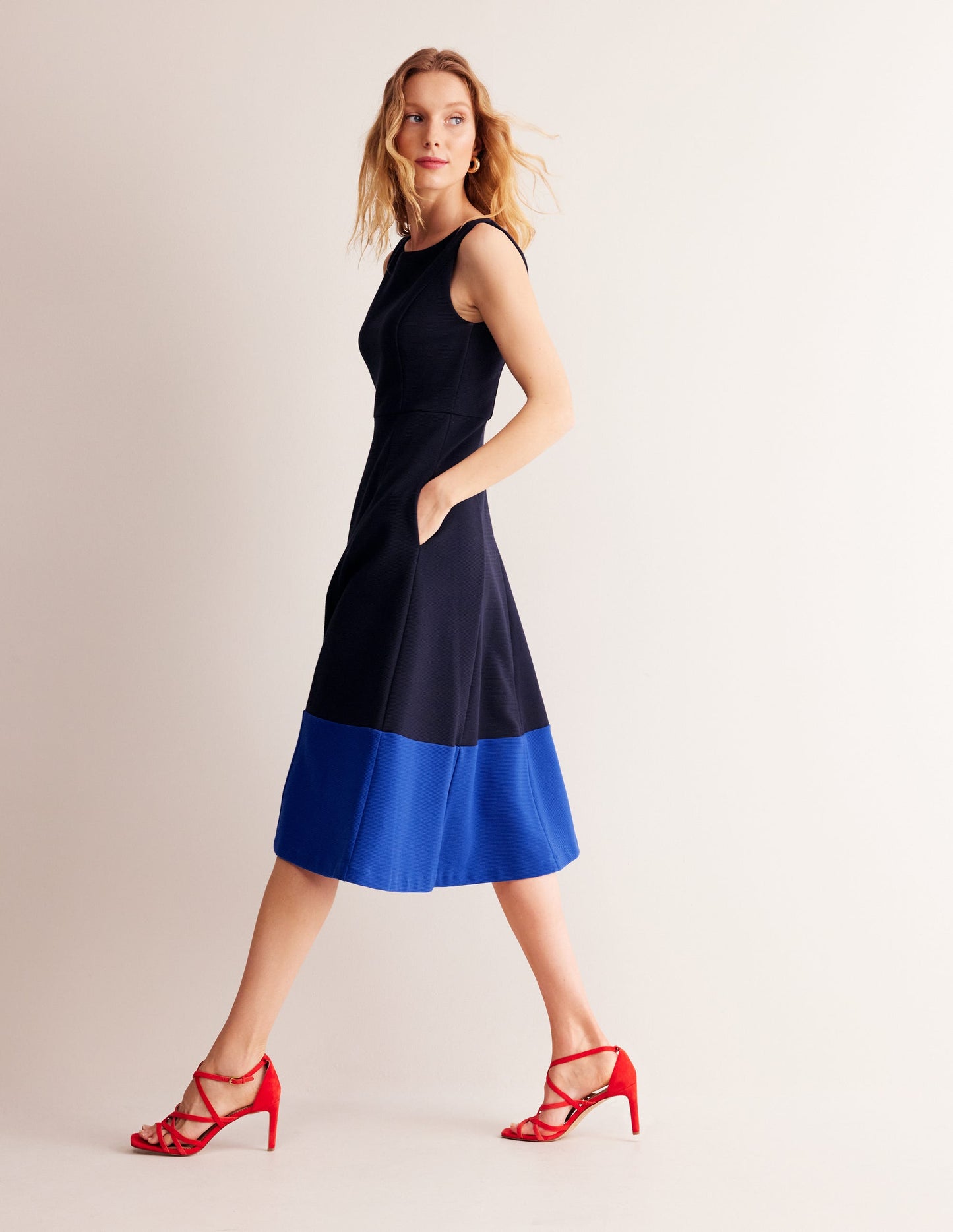 Scarlet Ottoman Ponte Dress-Navy and Surf the Web