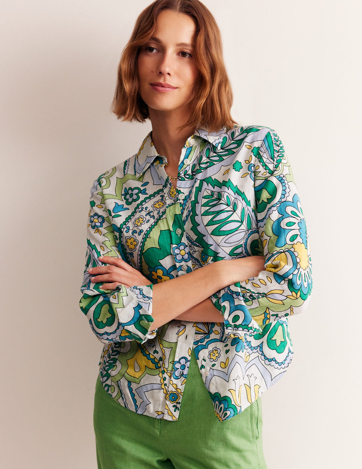 Sienna Linen Shirt-Emerald, Foliage Paisley - Image 1