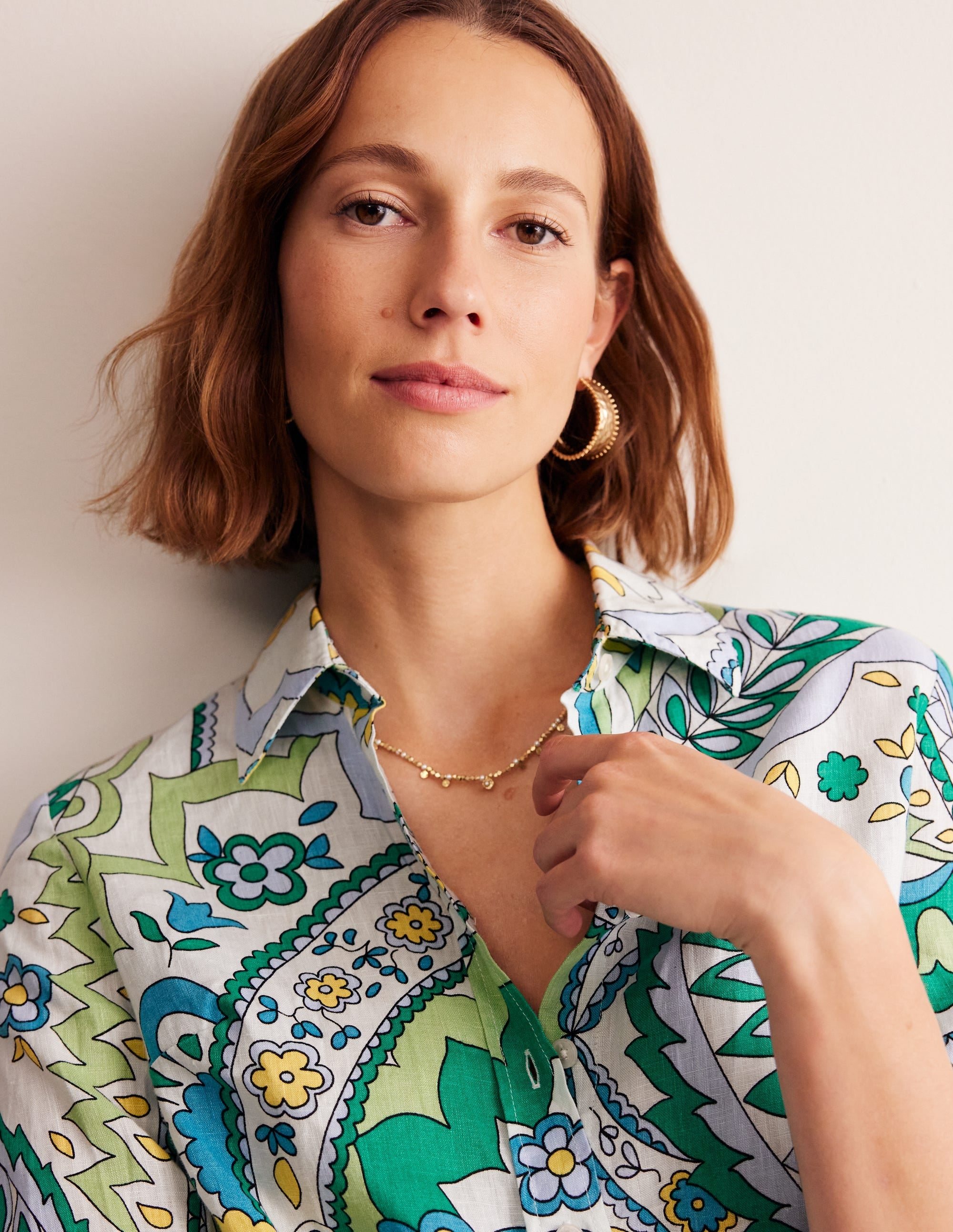 Sienna Linen Shirt-Emerald, Foliage Paisley - Image 2
