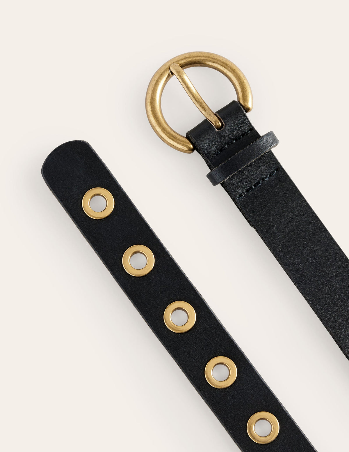 Eyelet Leather Belt-Black - Image 3