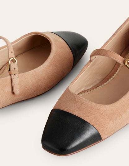 Penelope Mary Jane Flat-Macchiato Suede