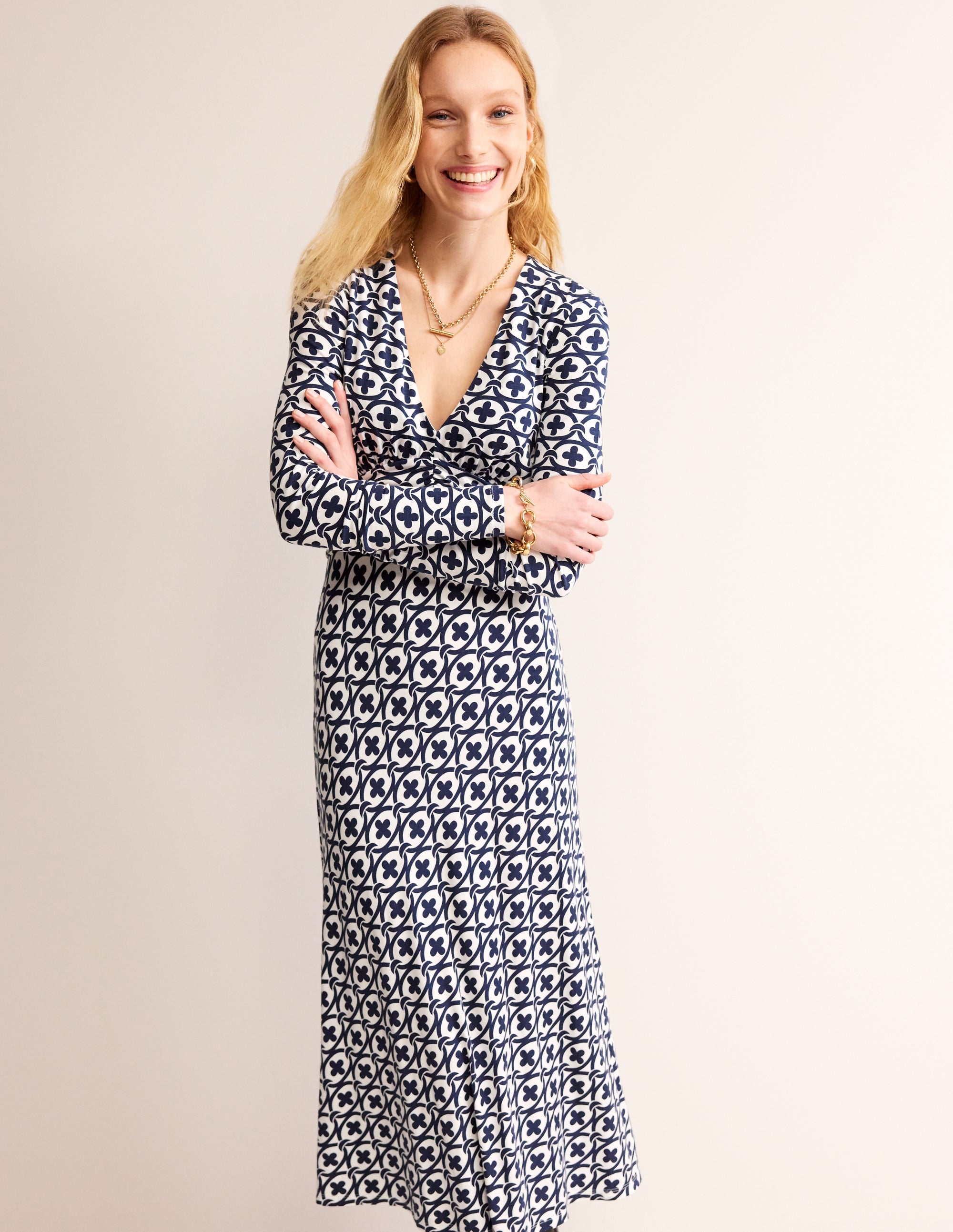 Elodie Empire Midi Dress-French Navy, Petal Chain - Image 4