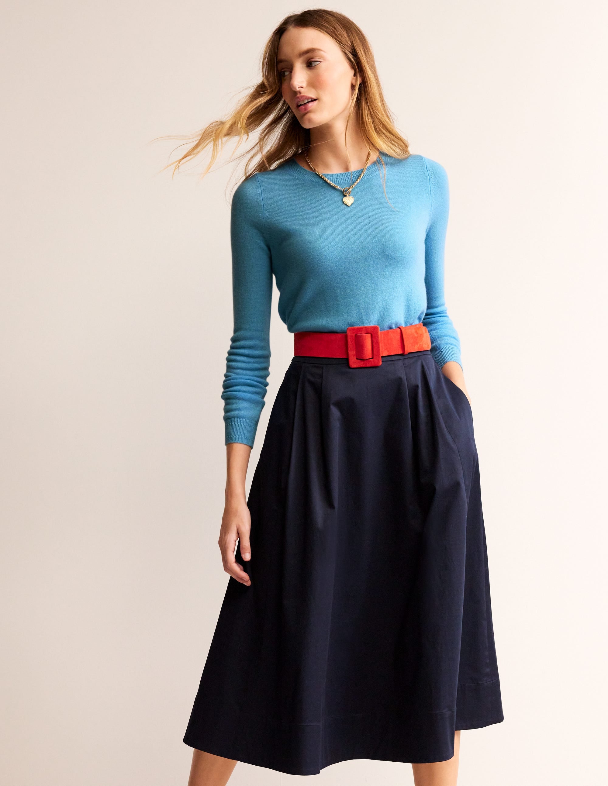 Eva Cashmere Crew Neck Sweater-Air Blue - Image 4