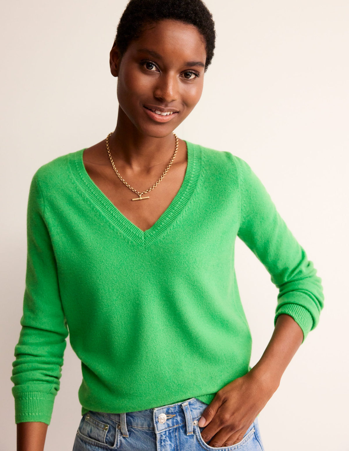 Eva Cashmere V-Neck Sweater-Bright Green - Image 4