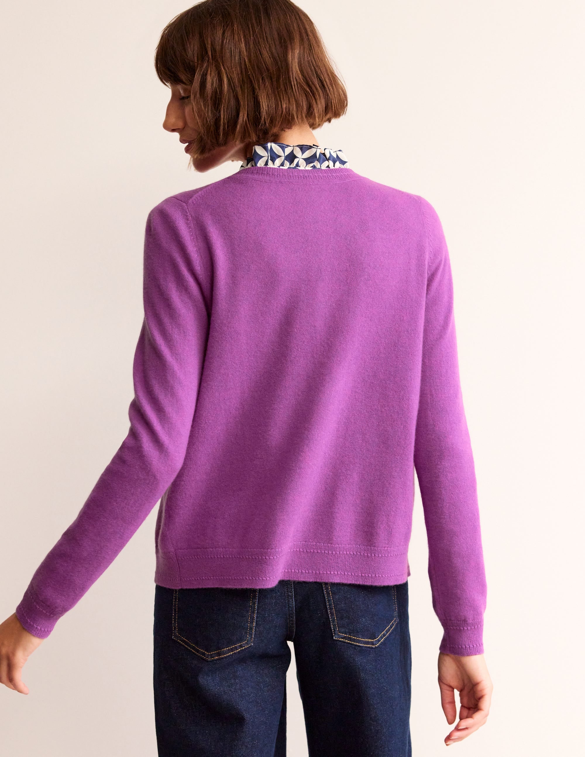 Eva Cashmere Crew Cardigan-Mulberry - Image 3