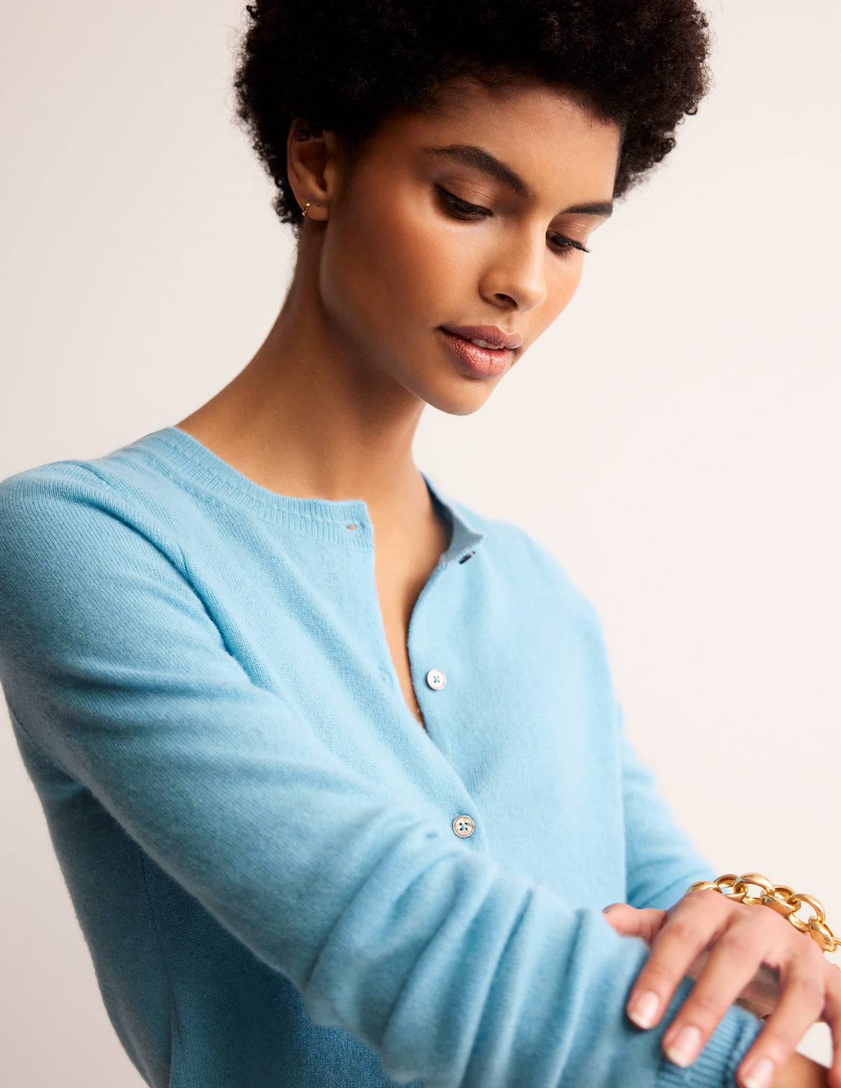 Eva Cashmere Crew Cardigan-Air Blue - Image 1