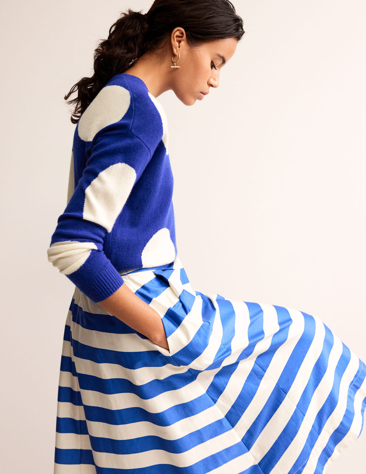 Lydia Cashmere Jumper-Bright Blue, Spots - Image 4